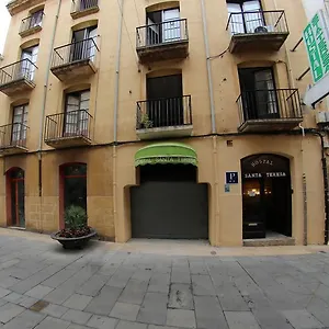 2* Pensión Santa Teresa