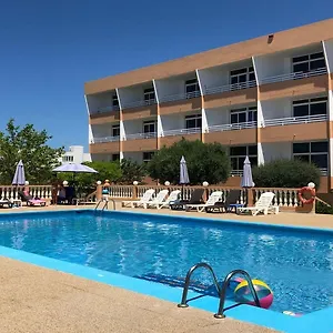 https://estudios-tropicana.balearic-islands.net